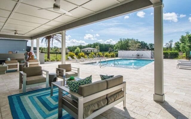 Lereve - 4 Bedrooms w Splashpool -1206lrr 4 Townhouse by Redawning