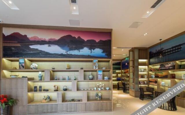 Tuke China Light Residence Hotel (Taishun Huahong Plaza Branch)
