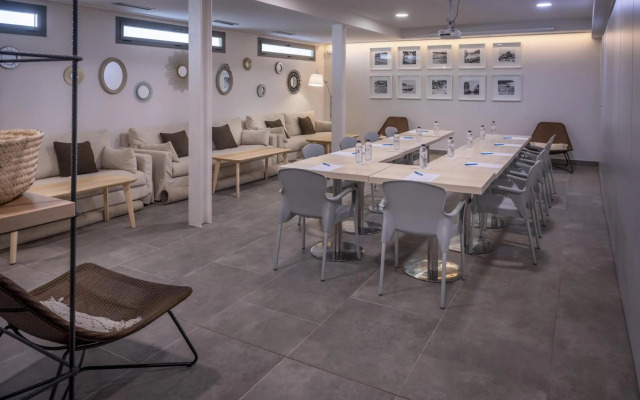 Hotel GHT Sa Riera