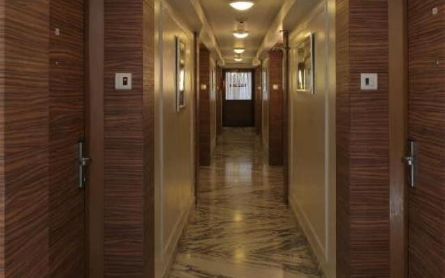 Regency Hotel