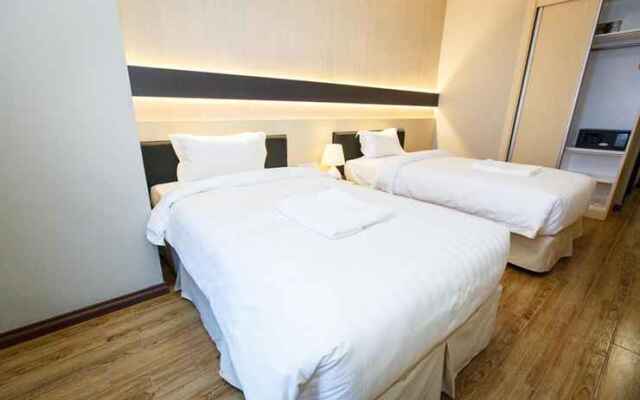 Lintas Platinum Hotel