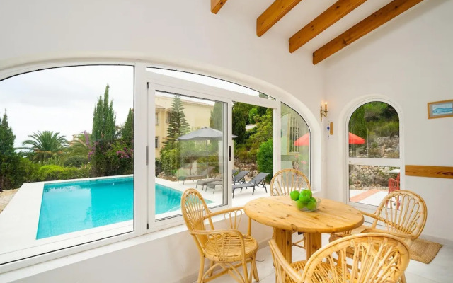 Villa Nora in El Poble Nou de Benitatxell