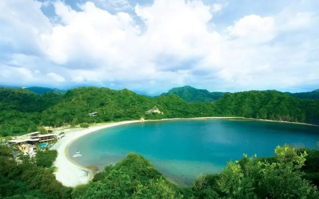 Pico Sands Hotel