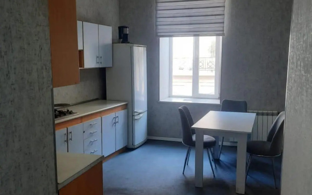 Apartament on Nizami street 6 rooms