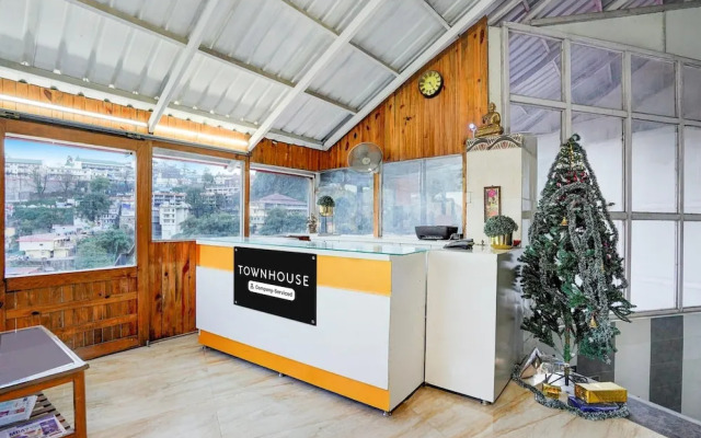 Blissful Mountain View Near Mall Road