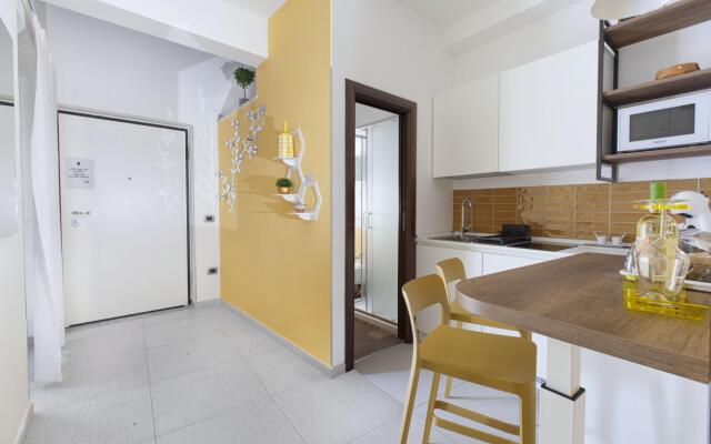 Estate4home - Casa Cristina Yellow
