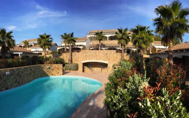 Residence Elegance Villa la Sterlizia Porto Pino
