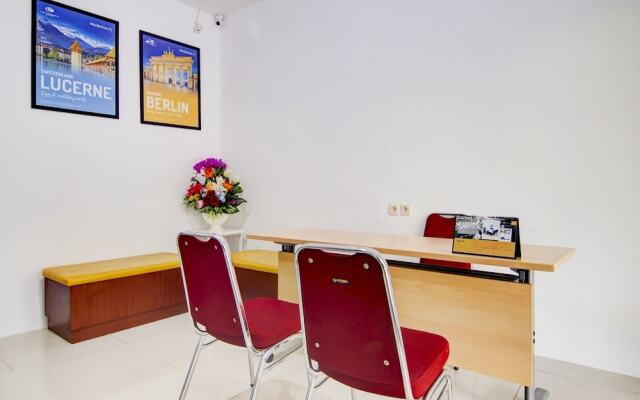 OYO 90322 Joy Homestay Near Bella Terra Lifestyle Center