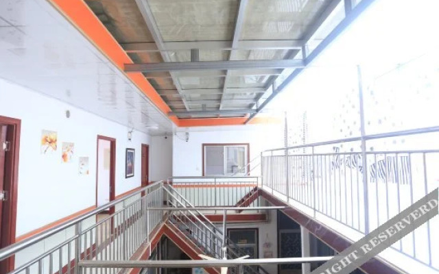 Rizhao Huiqiang YUjia Hotel