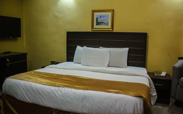 Banex Apartments