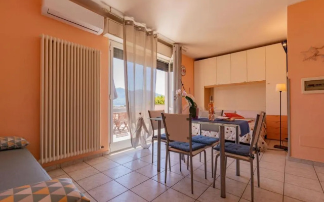 Bilocale 6 - lake view