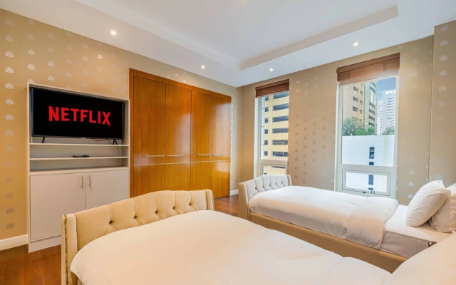 LUX - The Exclusive DIFC residence