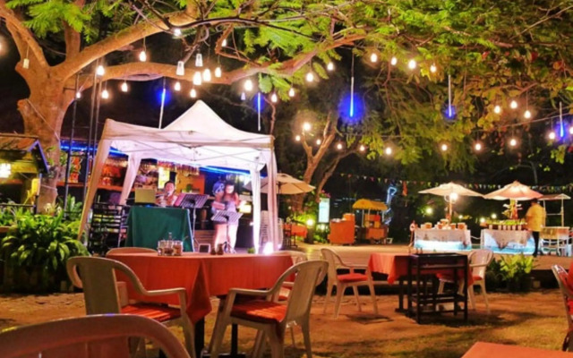 Sunset Village Beach Resort