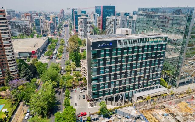Radisson Blu Plaza El Bosque Santiago