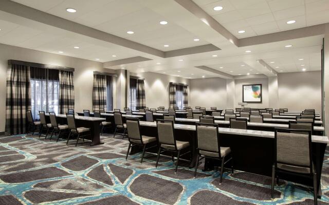 Embassy Suites by Hilton Orlando Airport