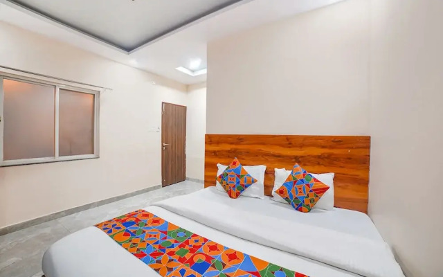 Fabhotel Dream Inn