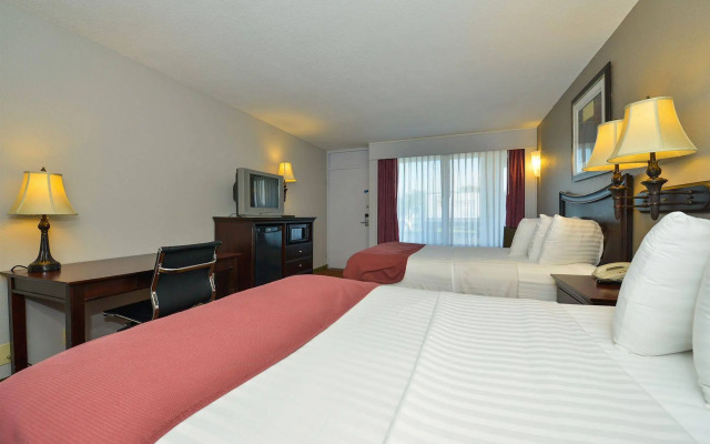 Days Inn by Wyndham Pittsburg KS