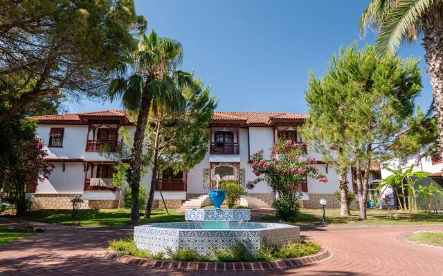 Ali Bey Club & Park