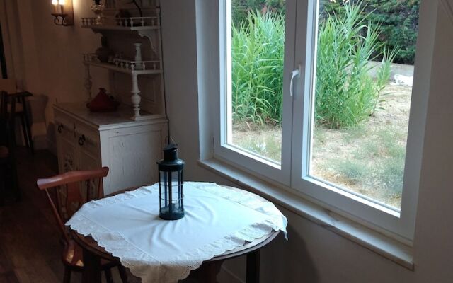 Charming 2-bed House in Sesimbra