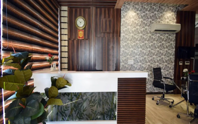 OYO 7110 Hotel Prince