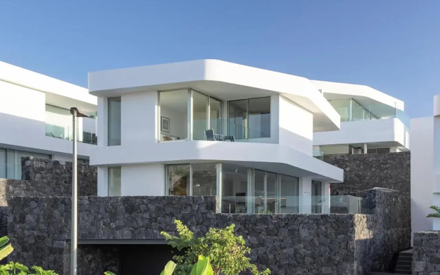 Infinity Villas - Casangular by Upper