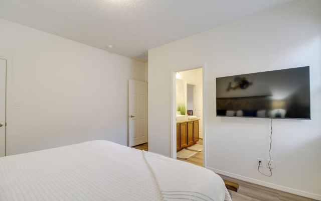 3 Mi to Downtown: Wfh-friendly ABQ Townhome!