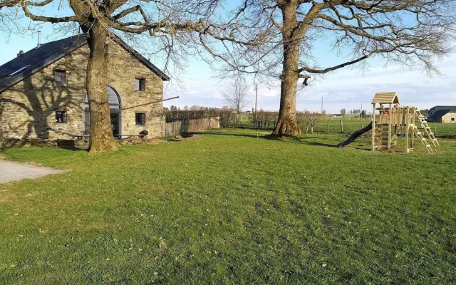 Wonderful Holiday Home in Gouvy with Hot Tub