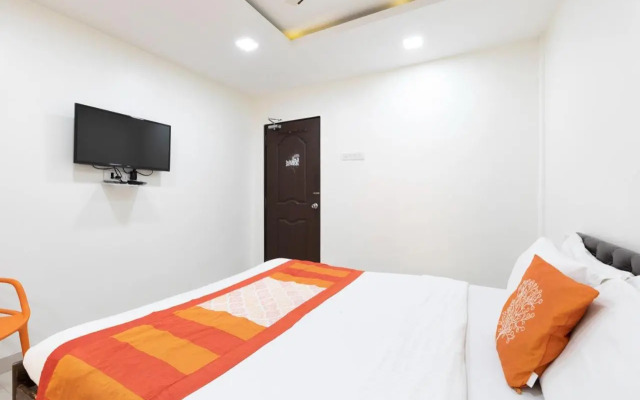 OYO Rooms 595 Mumbai Central