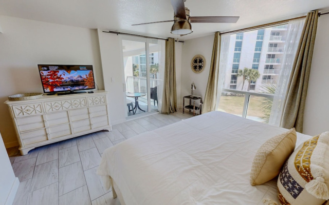 Shoreline Towers 2033 2 Bedroom Condo