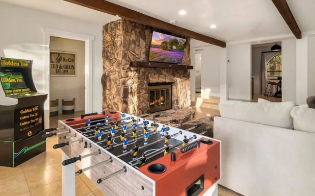 Serenity Retreat Sedona Hot Tub Games Firepit