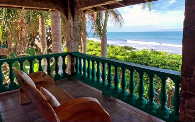 Marea Brava Hotel & Villas