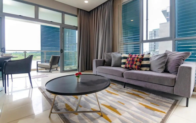 Lux 3BR Suite Puteri Harbour Near Legoland & Hello Kitty