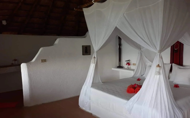 Al Faro Cosmio Hotel