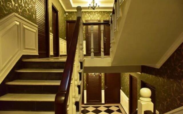 The Oaktree House