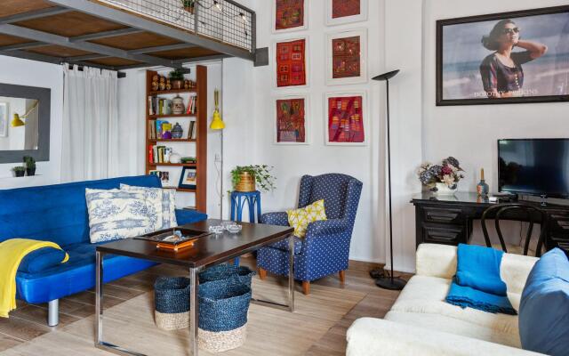 Beautiful Holiday Home in Deltebre Near Beach
