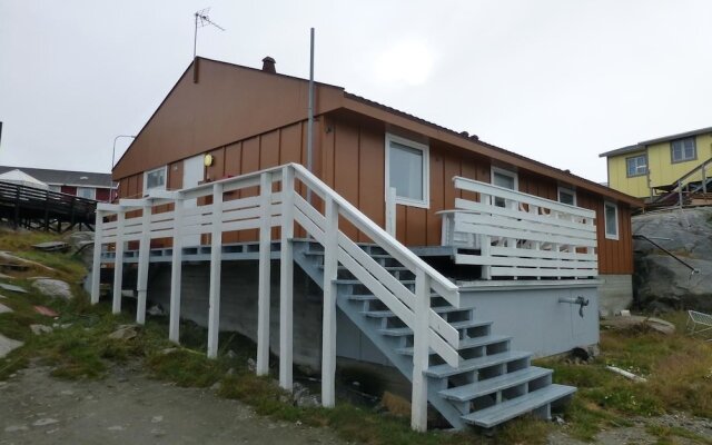 IceCap Hostel
