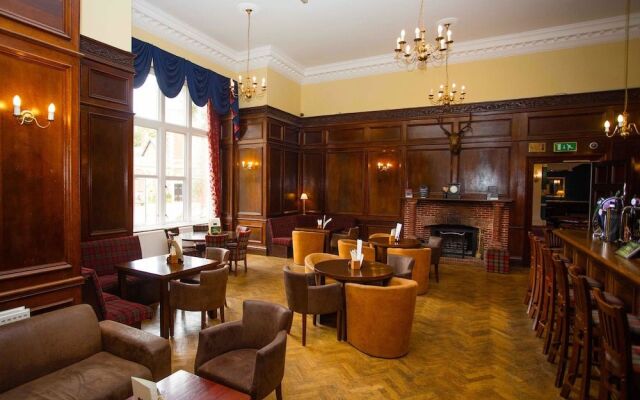 Lynford Hall Hotel