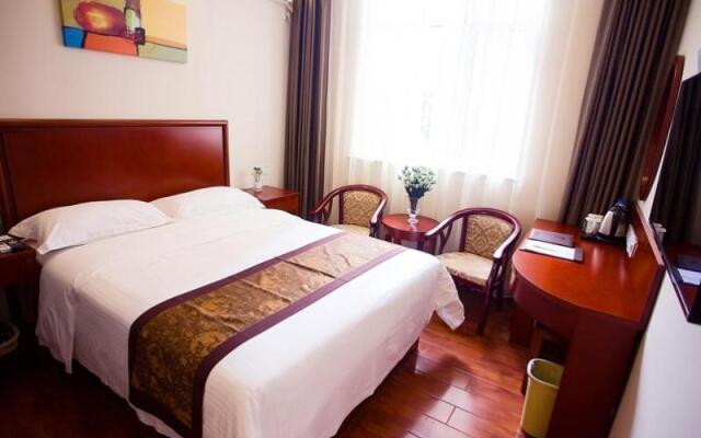 GreenTree Inn Xinxiang Laodong Street Zangying Bridge Business Hotel