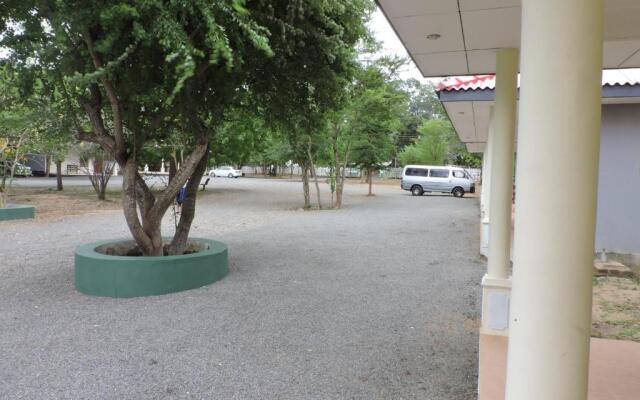 Yahampath Holiday Inn