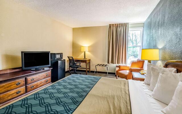 Econo Lodge Inn & Suites Radford-Blacksburg Area