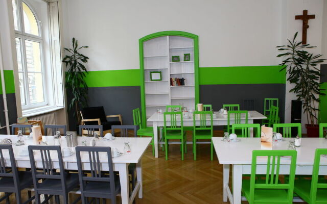 Hostel & Guesthouse Kaiser 23