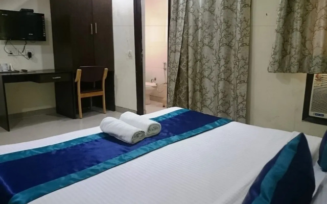 Hotel RTS Plaza Near IGI Airport