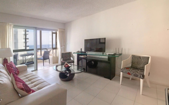Oceana Suites Torre Marina