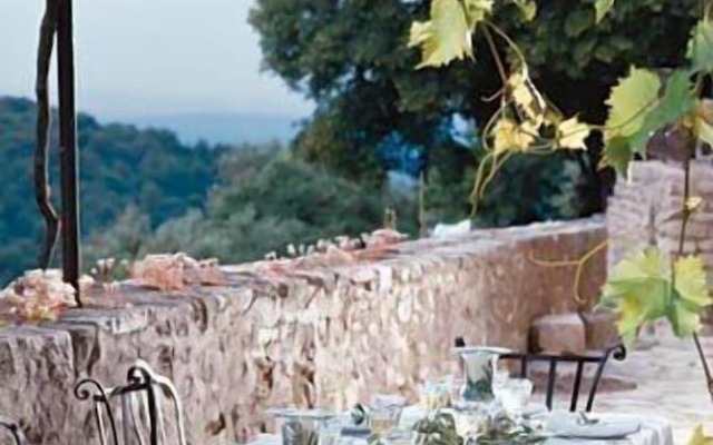 Borgo Montefolchi