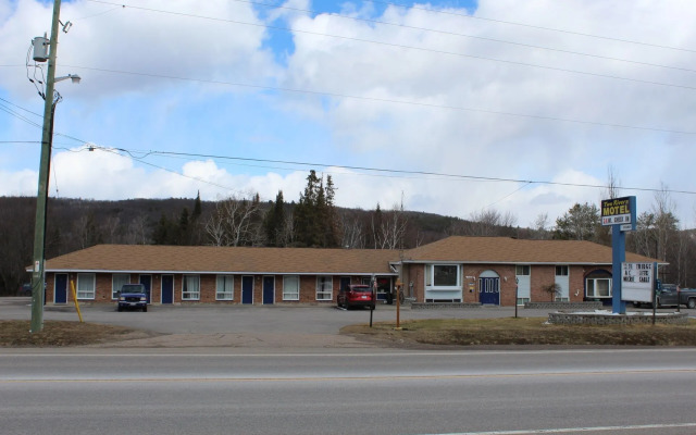 Two Rivers Motel