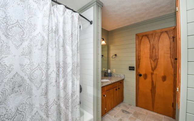 Fish Inn 4 Bedroom House