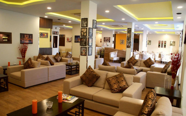 Weekend Hotel & Apartments