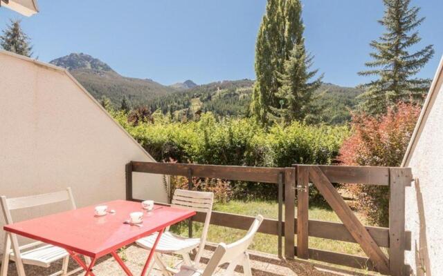 Appartement Serre Chevalier, 1 pièce, 4 personnes - FR-1-330E-53
