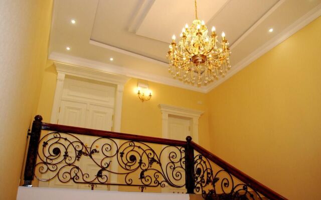 Jahon Palace