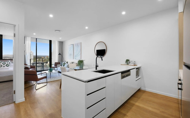 Surfers Paradise 2-bed Flat With Luxury Amenities – Guest Rooms – Gold Coast